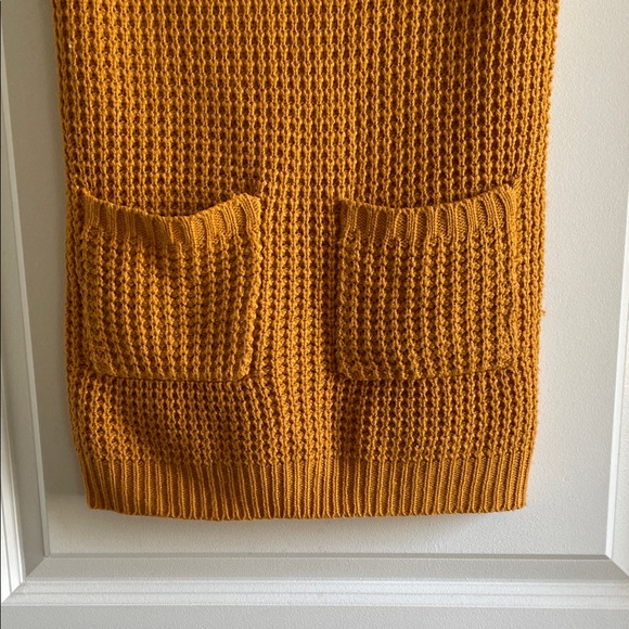 ๐ Modcloth Mustard Cowl Neck short sleeve tunic Sweater small - Picture 4 of 13